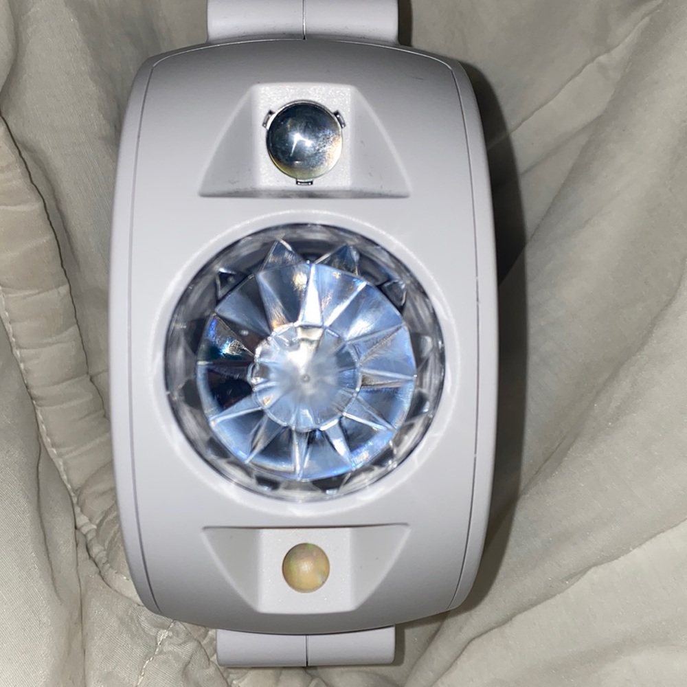 GALAXY PROJECTOR - Picture 3 of 4